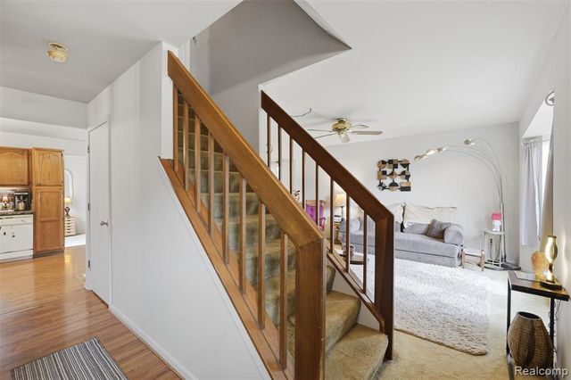 9293 Wildwood Lake Drive, Whitmore Lake, MI 48189