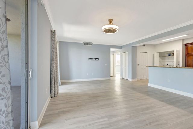 1690 Renaissance Commons Boulevard 1401, Boynton Beach, FL 33426