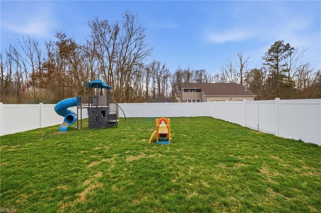 111 Jae CT, Moyock, NC 27958