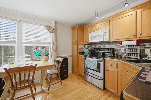 111 Jae CT, Moyock, NC 27958