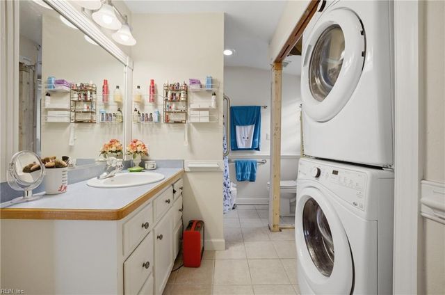 111 Jae CT, Moyock, NC 27958