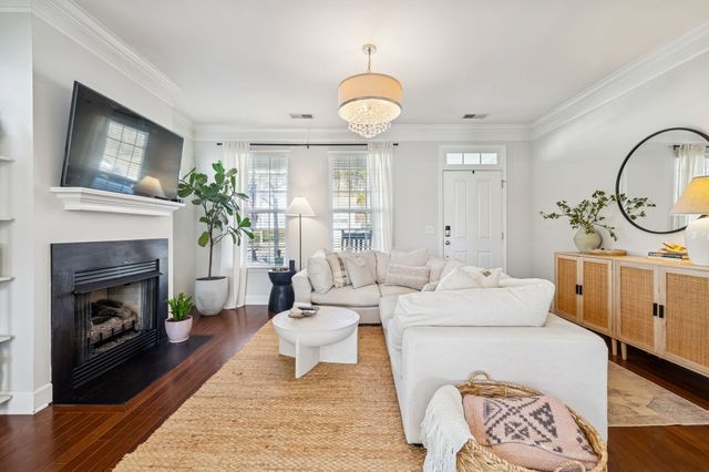 2672 Avery Park Dr, Nashville, TN 37211