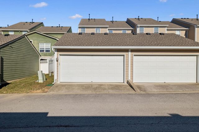 2672 Avery Park Dr, Nashville, TN 37211