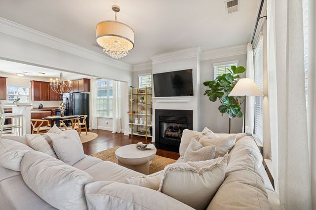 2672 Avery Park Dr, Nashville, TN 37211