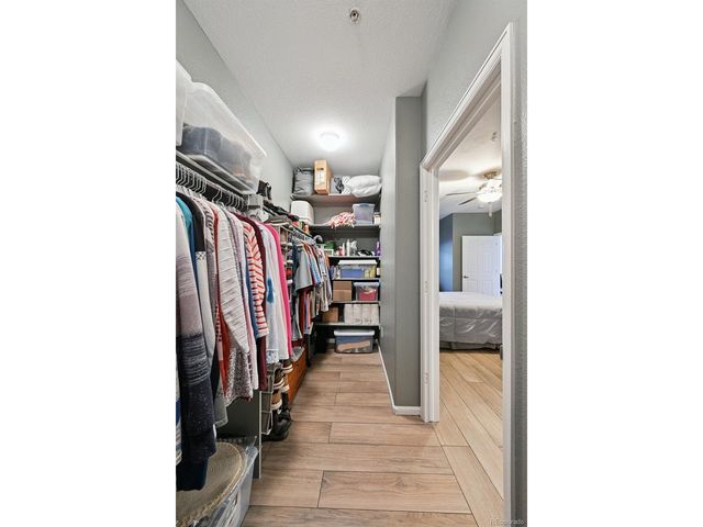 5255 Memphis St 208, Denver, CO 80239