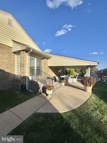 1000 WELSH RD, Philadelphia, PA 19115