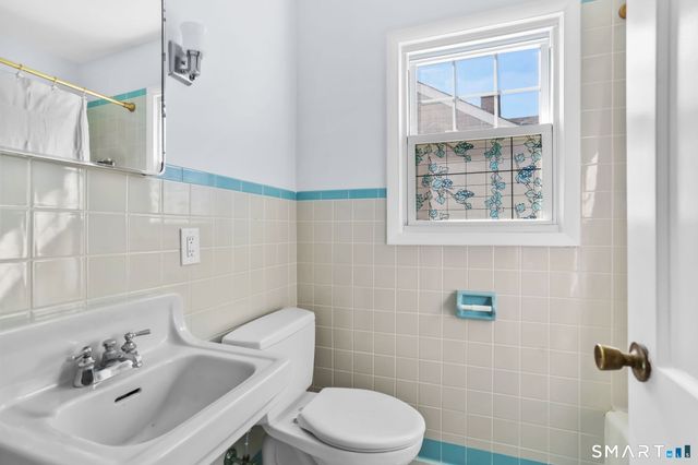 80 Holcomb Street, West Haven, CT 06516