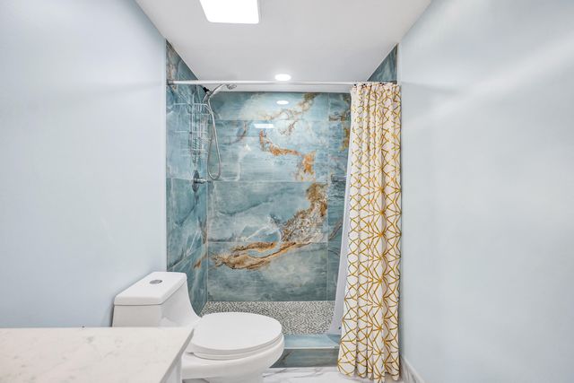 1010 S Ocean Boulevard 09, Pompano Beach, FL 33062