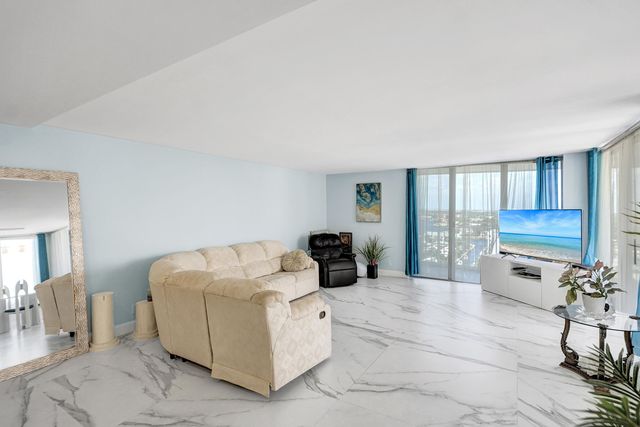 1010 S Ocean Boulevard 09, Pompano Beach, FL 33062