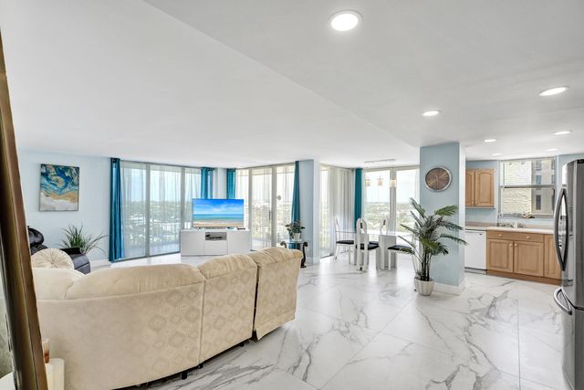 1010 S Ocean Boulevard 09, Pompano Beach, FL 33062