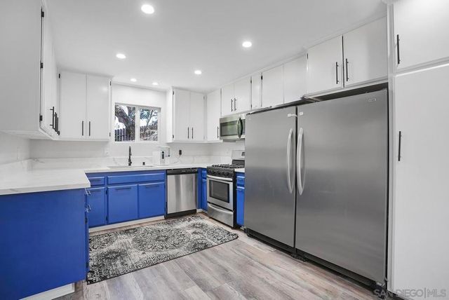 1912 Shirley Ln, Lemon Grove, CA 91945