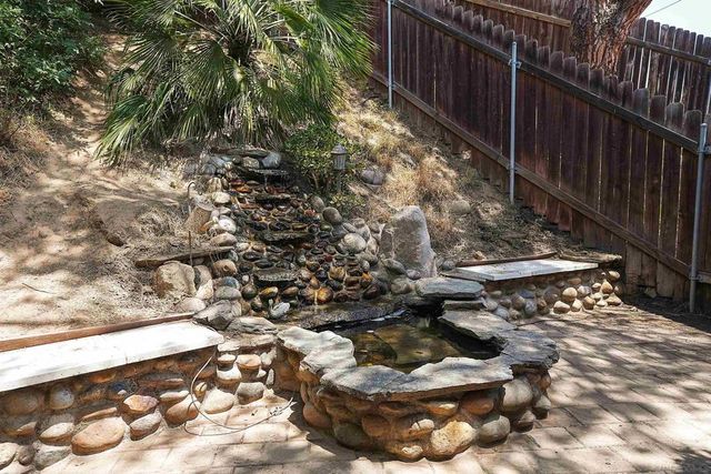 1912 Shirley Ln, Lemon Grove, CA 91945