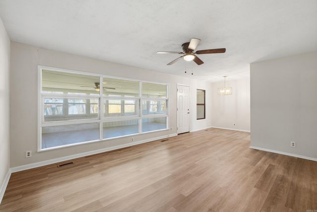 7700 Harmon Drive, Little Rock, AR 72227