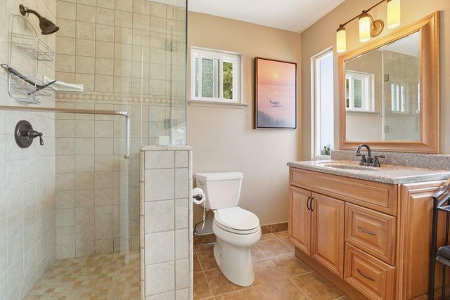 27412 Vista Del Toro Place, Salinas, CA 93908