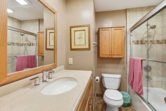 27412 Vista Del Toro Place, Salinas, CA 93908