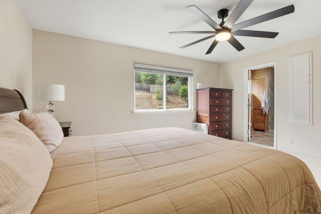 27412 Vista Del Toro Place, Salinas, CA 93908