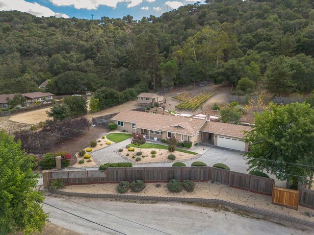 27412 Vista Del Toro Place, Salinas, CA 93908