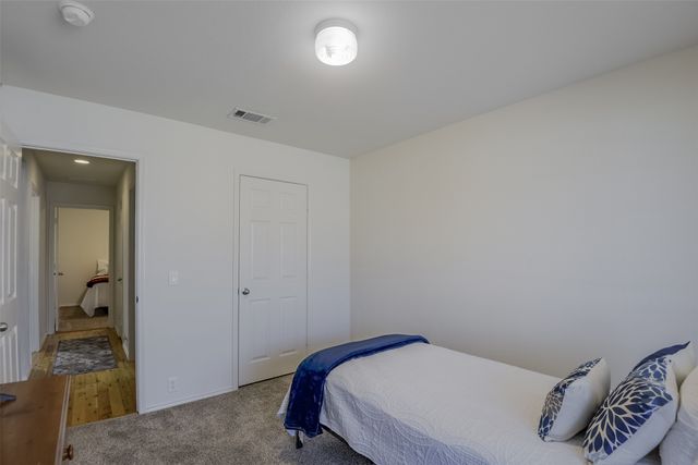 116 Bison Meadow Drive, Waxahachie, TX 75165