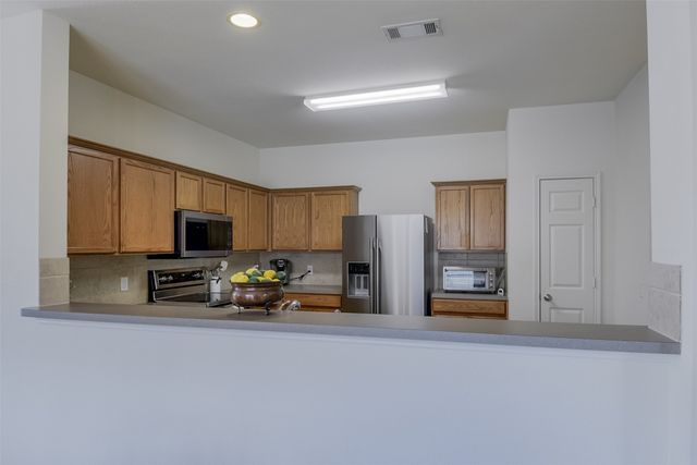 116 Bison Meadow Drive, Waxahachie, TX 75165