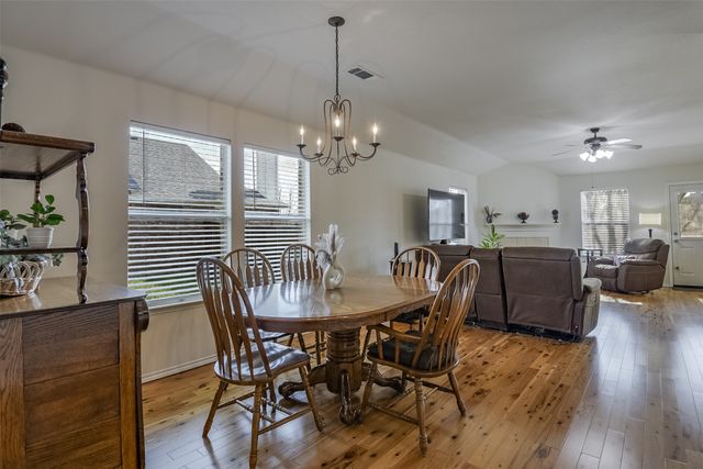 116 Bison Meadow Drive, Waxahachie, TX 75165