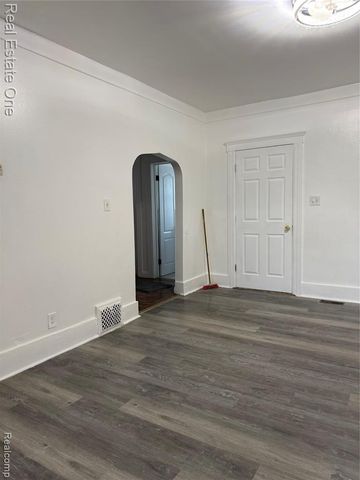 5626 Lawndale Street, Detroit, MI 48210