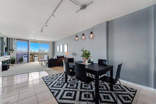 800 West Ave 919, Miami Beach, FL 33139