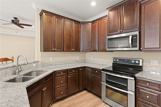 1563 SE SAPELO Circle, Darien, GA 31305