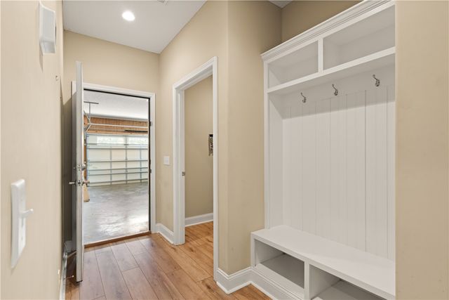 1563 SE SAPELO Circle, Darien, GA 31305