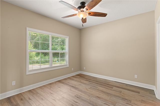 1563 SE SAPELO Circle, Darien, GA 31305