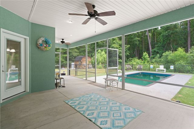 1563 SE SAPELO Circle, Darien, GA 31305