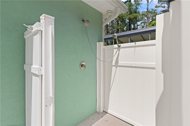 1563 SE SAPELO Circle, Darien, GA 31305