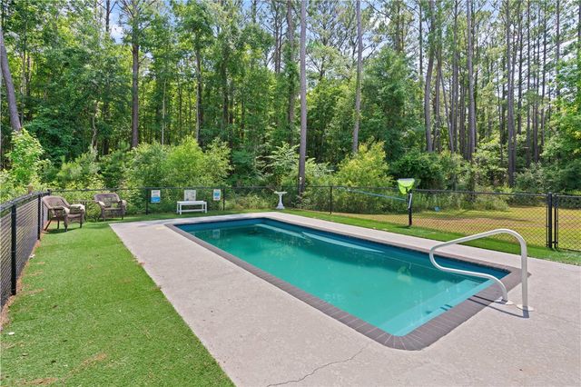 1563 SE SAPELO Circle, Darien, GA 31305