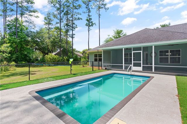 1563 SE SAPELO Circle, Darien, GA 31305