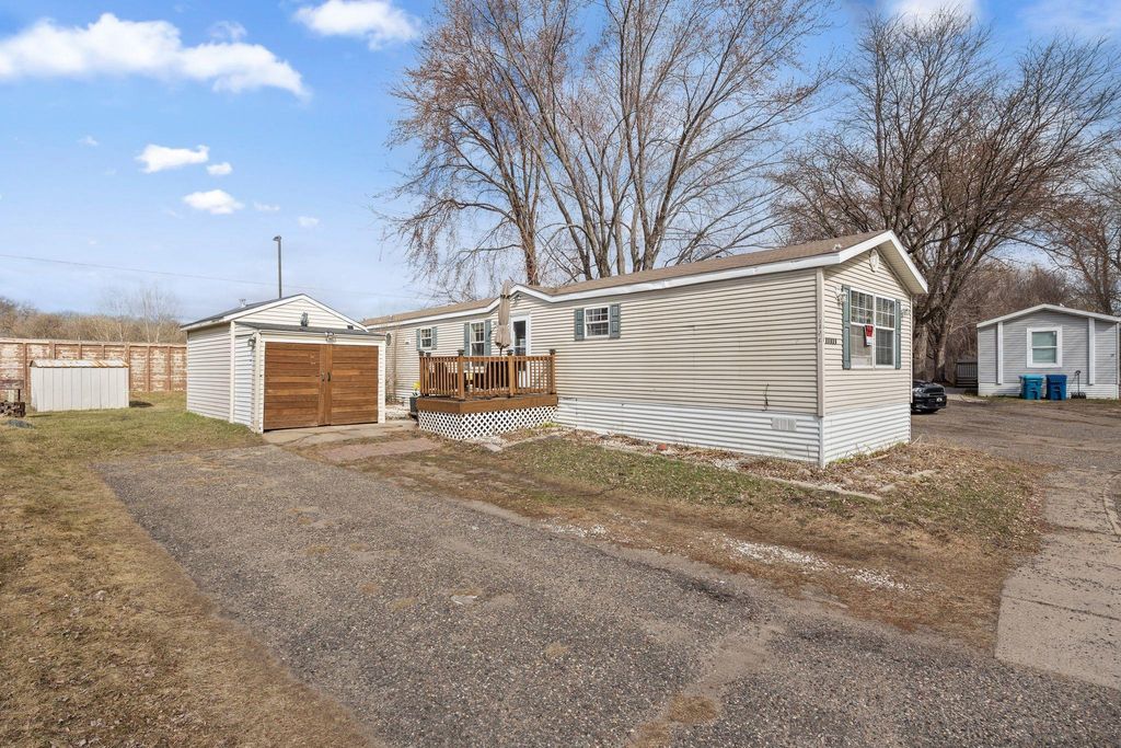 11428 3rd Street NE 553, Blaine, MN 55434