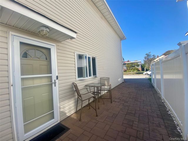 310 E Olive Street Main, Long Beach, NY 11561