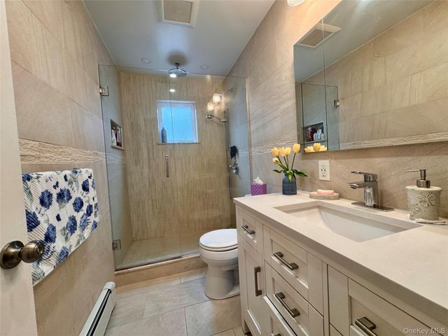 310 E Olive Street Main, Long Beach, NY 11561