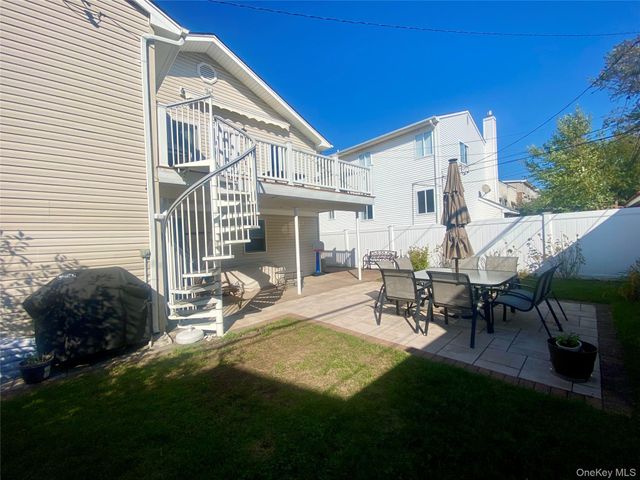 310 E Olive Street Main, Long Beach, NY 11561