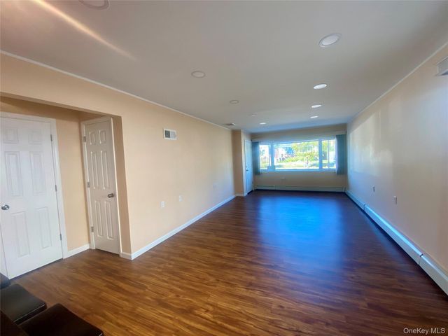 310 E Olive Street Main, Long Beach, NY 11561