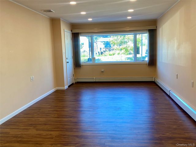 310 E Olive Street Main, Long Beach, NY 11561