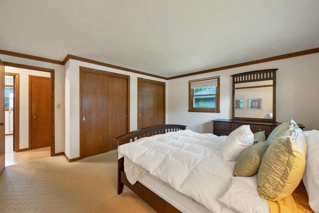 141 CUSTER COURT, Green Bay, WI 54301