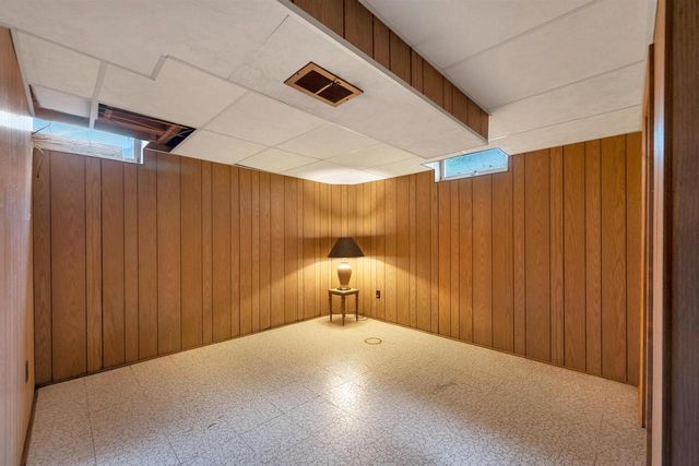 141 CUSTER COURT, Green Bay, WI 54301