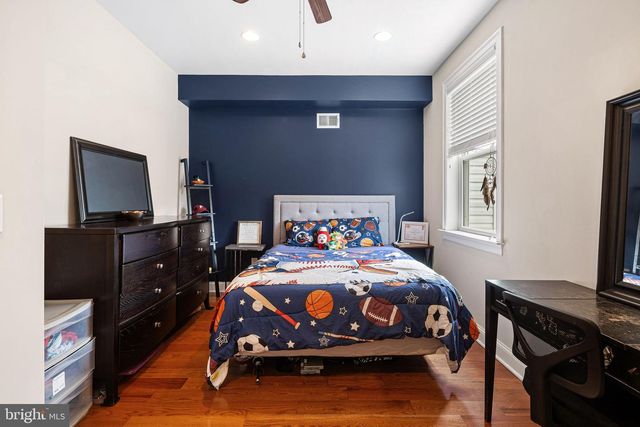 1419 S ORIANNA ST, Philadelphia, PA 19147