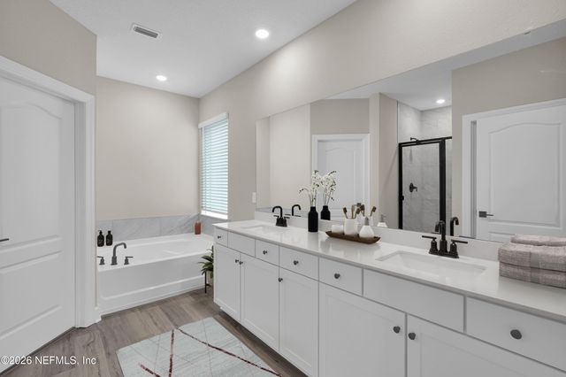 2416 PEMROSE Loop, Middleburg, FL 32068