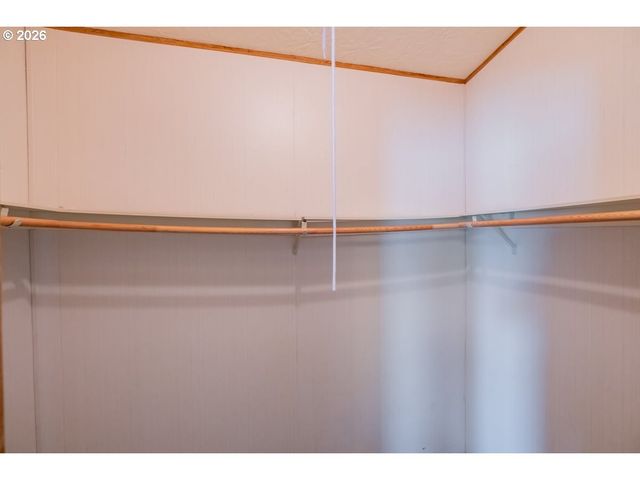 1145 Sw CYPRESS St 107, Mc Minnville, OR 97128