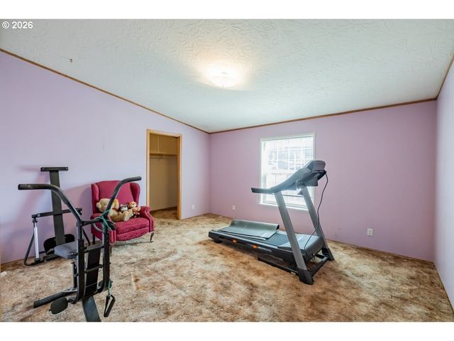 1145 Sw CYPRESS St 107, Mc Minnville, OR 97128