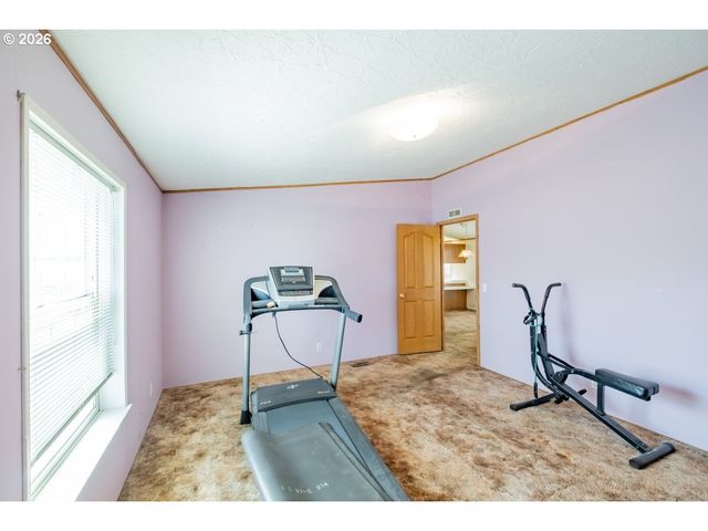 1145 Sw CYPRESS St 107, Mc Minnville, OR 97128