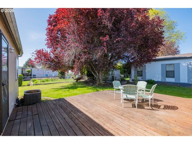 1145 Sw CYPRESS St 107, Mc Minnville, OR 97128