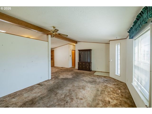 1145 Sw CYPRESS St 107, Mc Minnville, OR 97128
