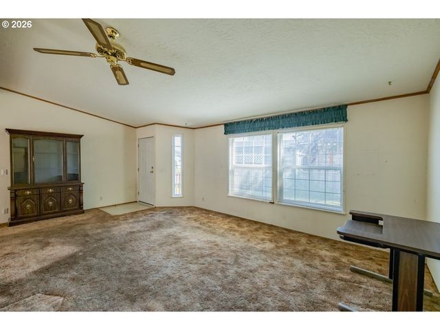 1145 Sw CYPRESS St 107, Mc Minnville, OR 97128