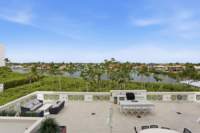 3200 S Ocean Boulevard 302, Highland Beach, FL 33487